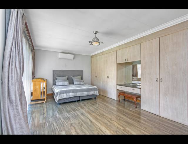 4 BEDROOM FREESTANDING FOR SALE IN HIGHLANDS NORTH